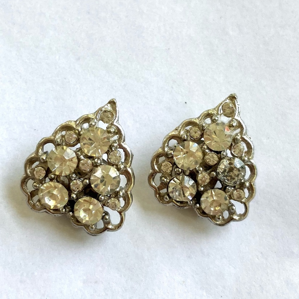 Vintage 40’s rhinestone leaves hearts silver tone shoe clips